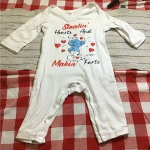 The Smurf’s patpat “Stealin hearts and Makin Fart’s” one piece size 9-12 months